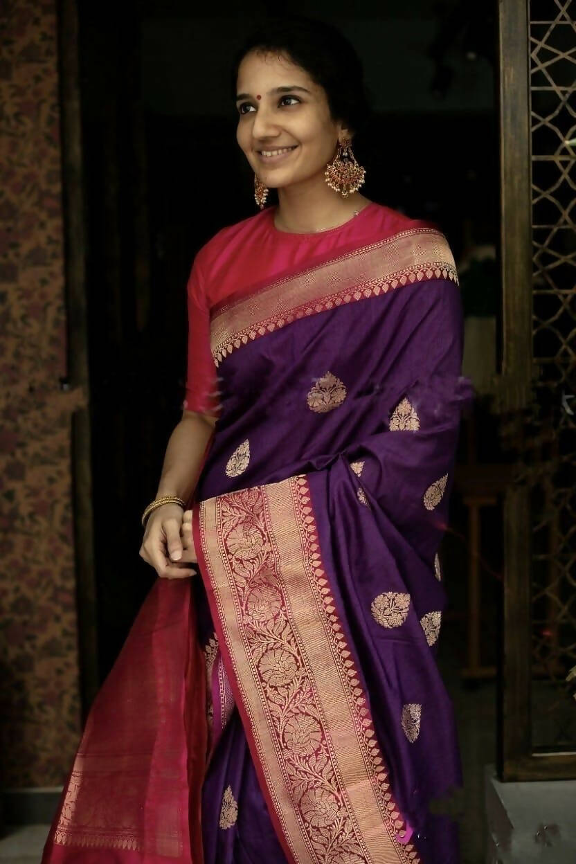 DEIANA'S Beautiful Designer Golden zari Soft Lichi Silk Saree - Purple