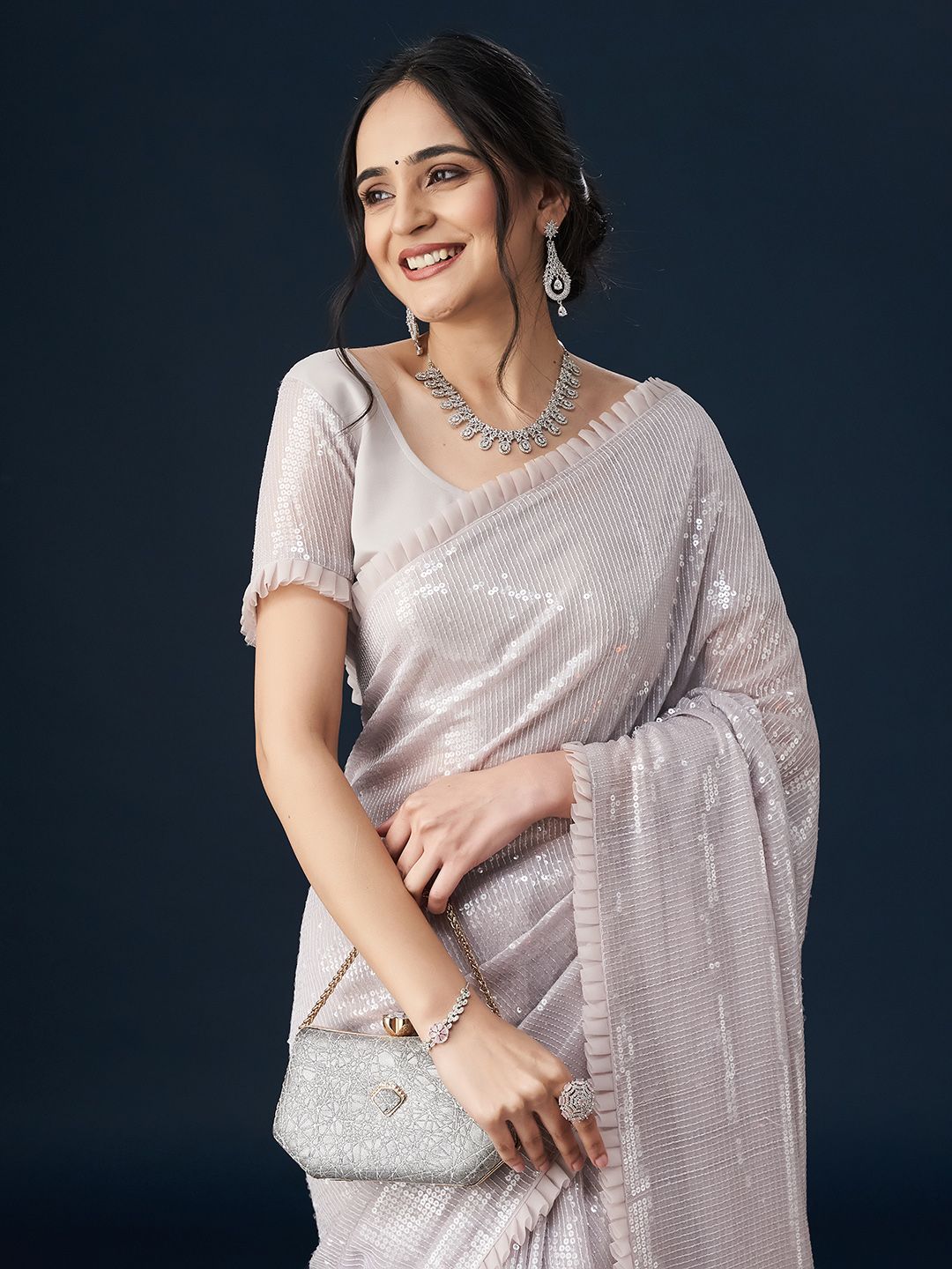 kasee Sequinned Embellished Saree - Distacart