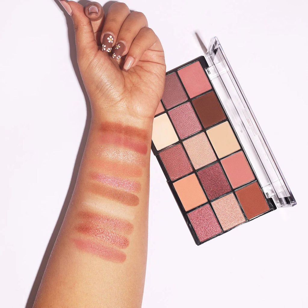 Makeup Revolution Reloaded Eyeshadow Palette - Provocative