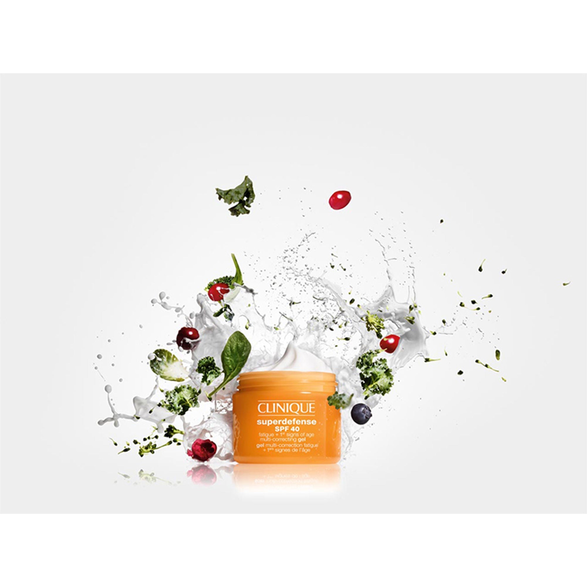 Clinique Superdefense SPF40 Fatigue + 1st Signs Of Age Multi Correcting Gel