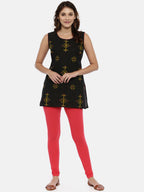 Souchii Red Solid Slim-Fit Churidar-Length Leggings - Distacart
