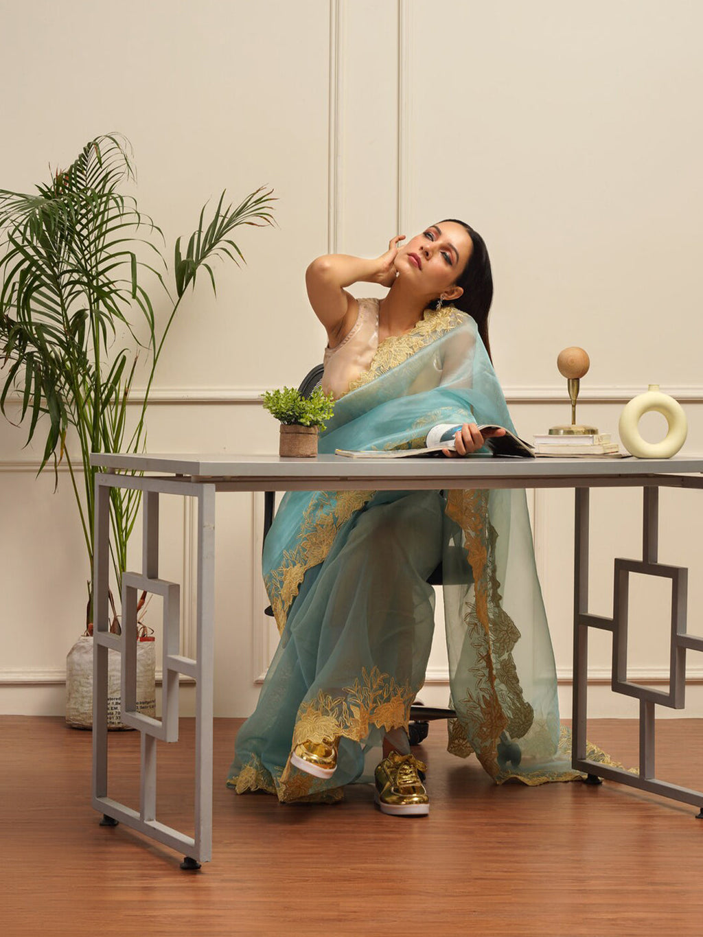 Tikhi Imli Embroidered Organza Heavy Work Saree - Distacart