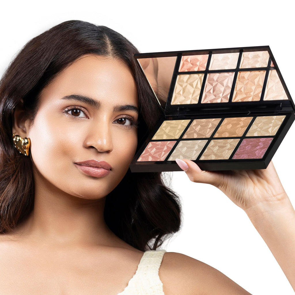 PAC Studio Spotlight Highlighter Palette - Highly Pigmented Silky Smooth Texture, Radiant Glow in One Swipe