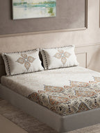 DDecor Orange & Red Ethnic Motifs Cotton 140 TC King Bedsheet With 2 Pillow Covers