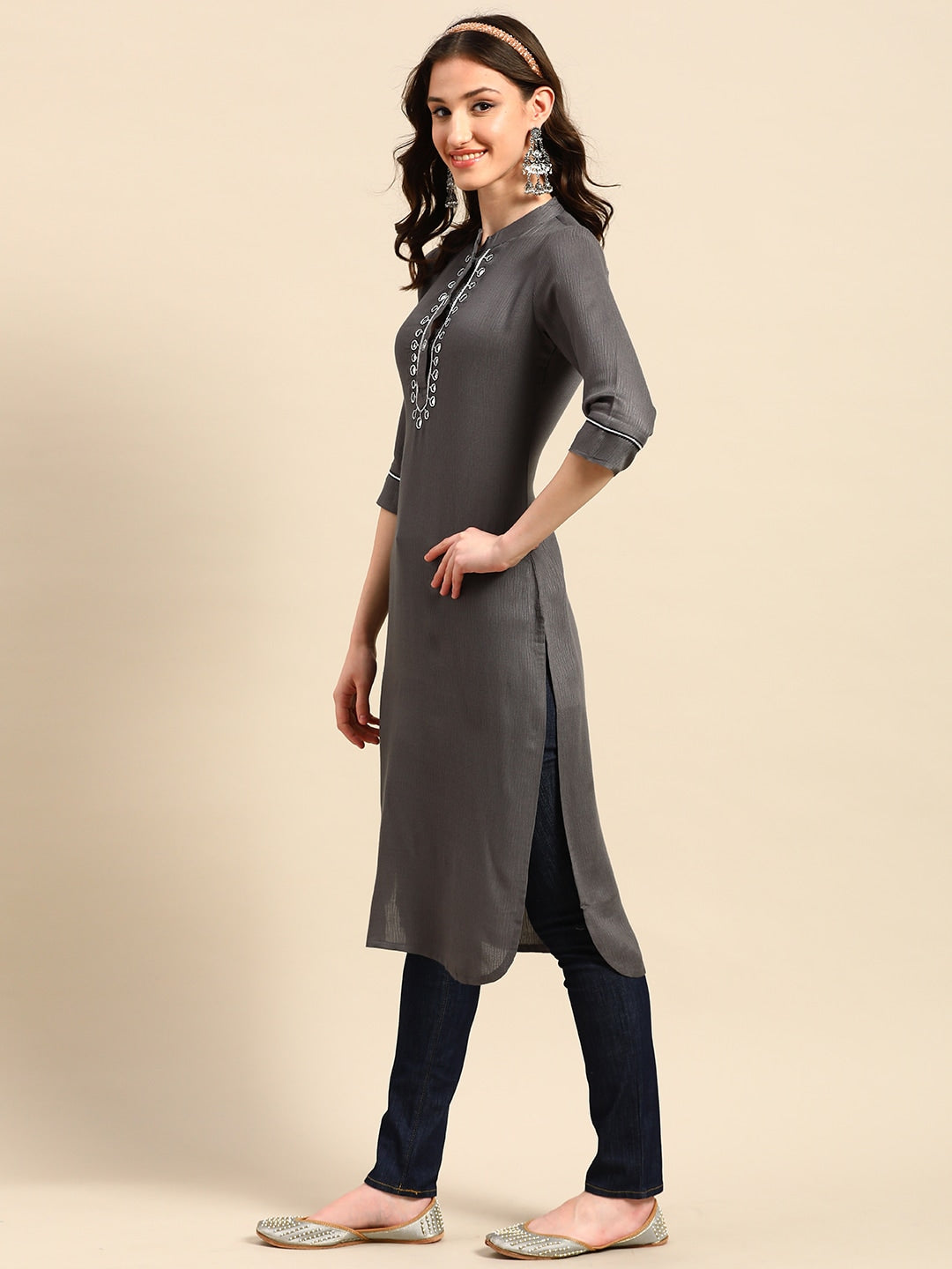 Sangria Yoke Design Mirror Work Kurta