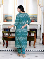 Miravan Women's Cotton Green Floral Printed Straight Pakistani Style Kurta And Palazzo Set