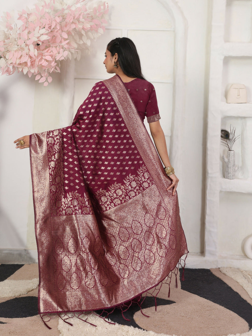 Shree Shyam Fashion Lichi Silk Green Saree - Distacart