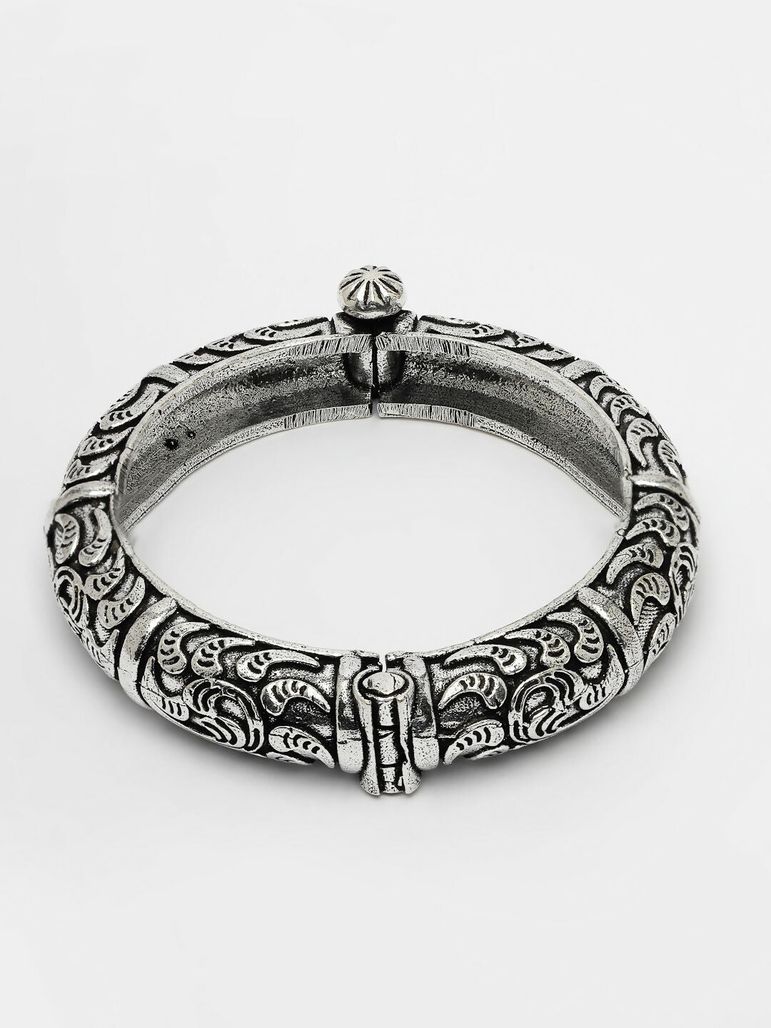 NVR Women's Silver-Toned German Silver Oxidised Kada Bangle - Distacart