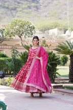 Joban Fashion Pink Viscose Jacquard Sequence Embroidery Work Kurta Set - Distacart