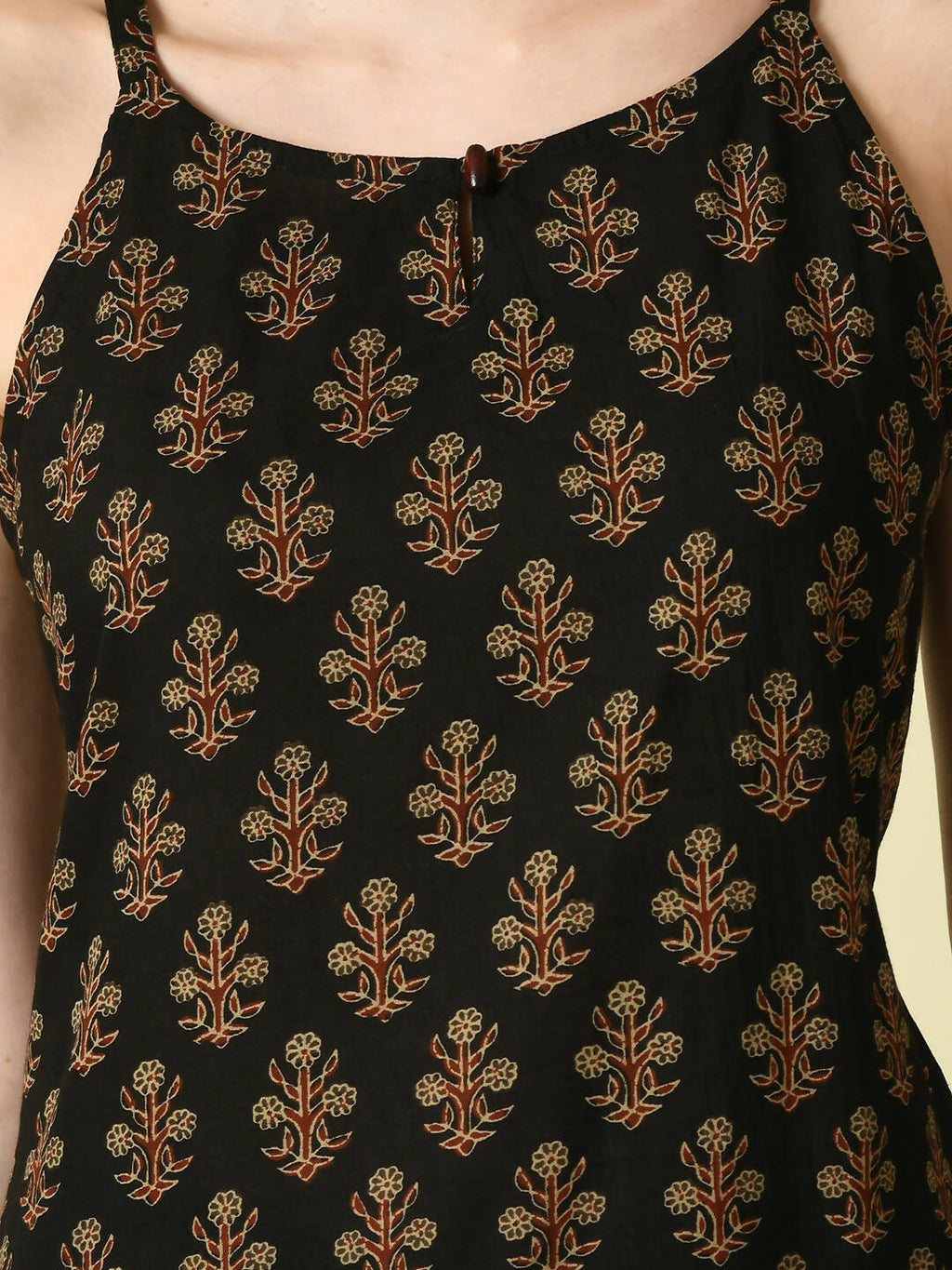 Myshka Women's Black Straight Printed Kurta