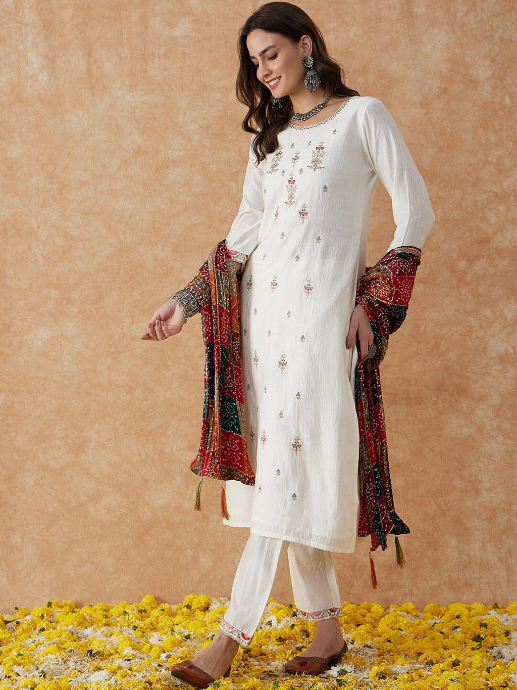 Sangria White Ethnic Motifs Embroidered Thread Work Straight Kurta & Trouser With Dupatta