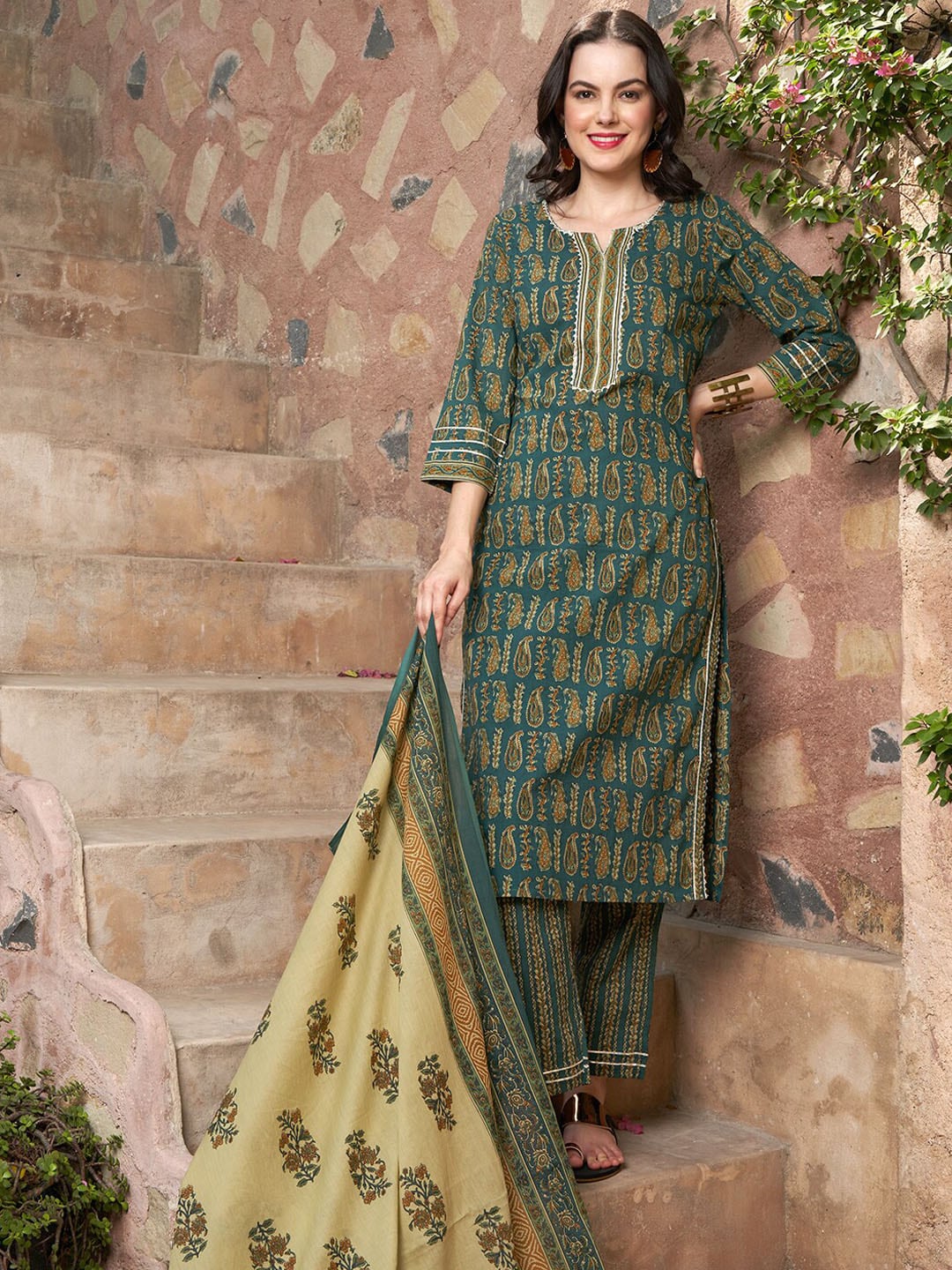 Sangria Ethnic Motifs Printed Pure Cotton Kurta with Trousers & Dupatta