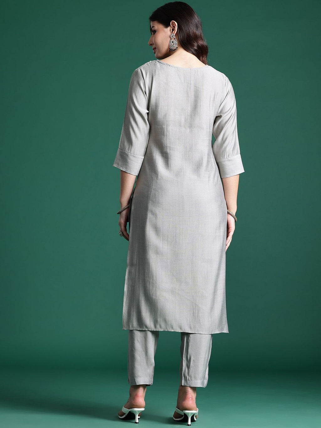 Indo Era Ethnic Motifs Embroidered Thread Work Kurta with Trousers - Distacart