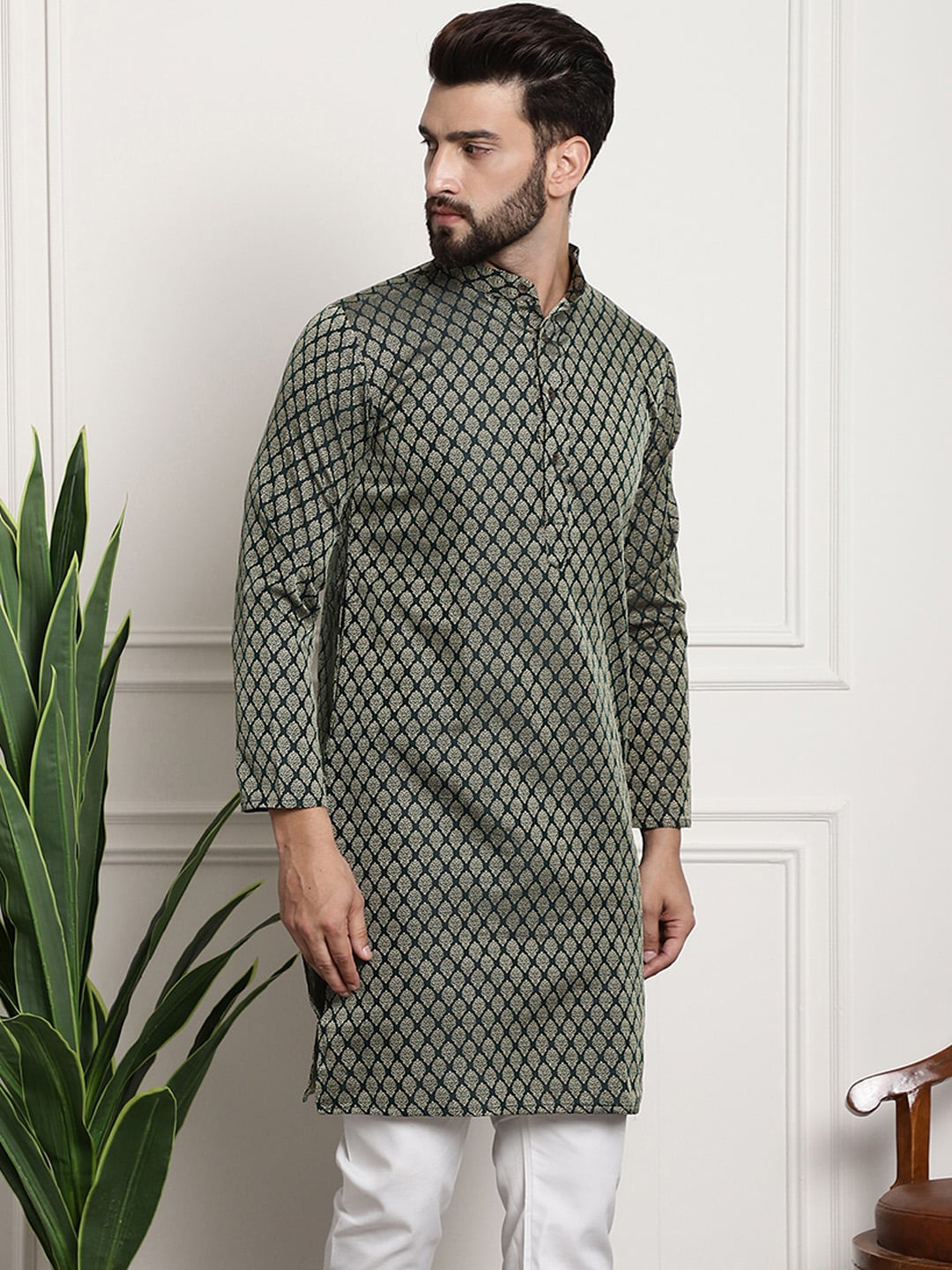 Sojanya Men Green & Beige Jacquard Silk Kurta