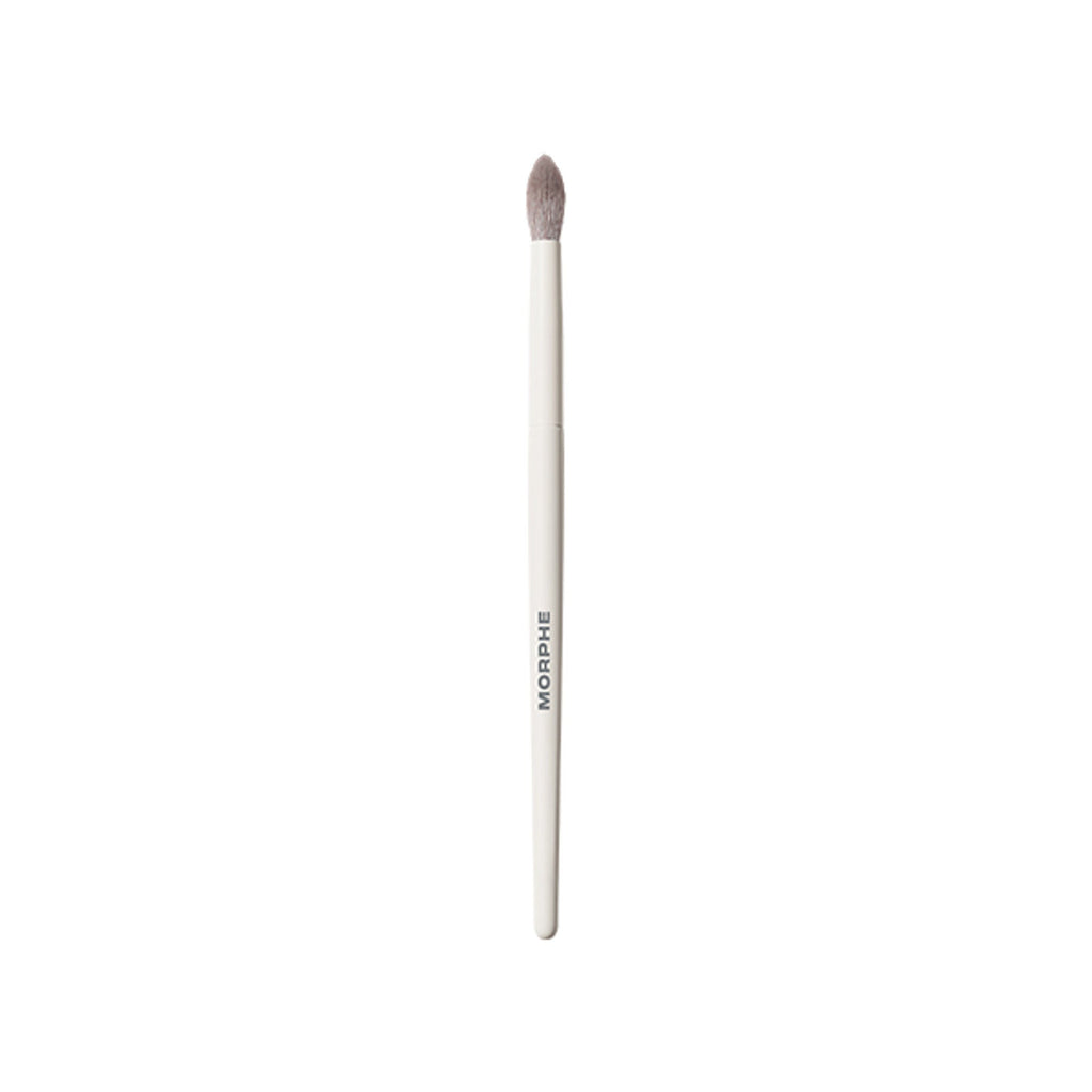 MORPHE M331 Tapered Blender Eyeshadow Brush - Distacart