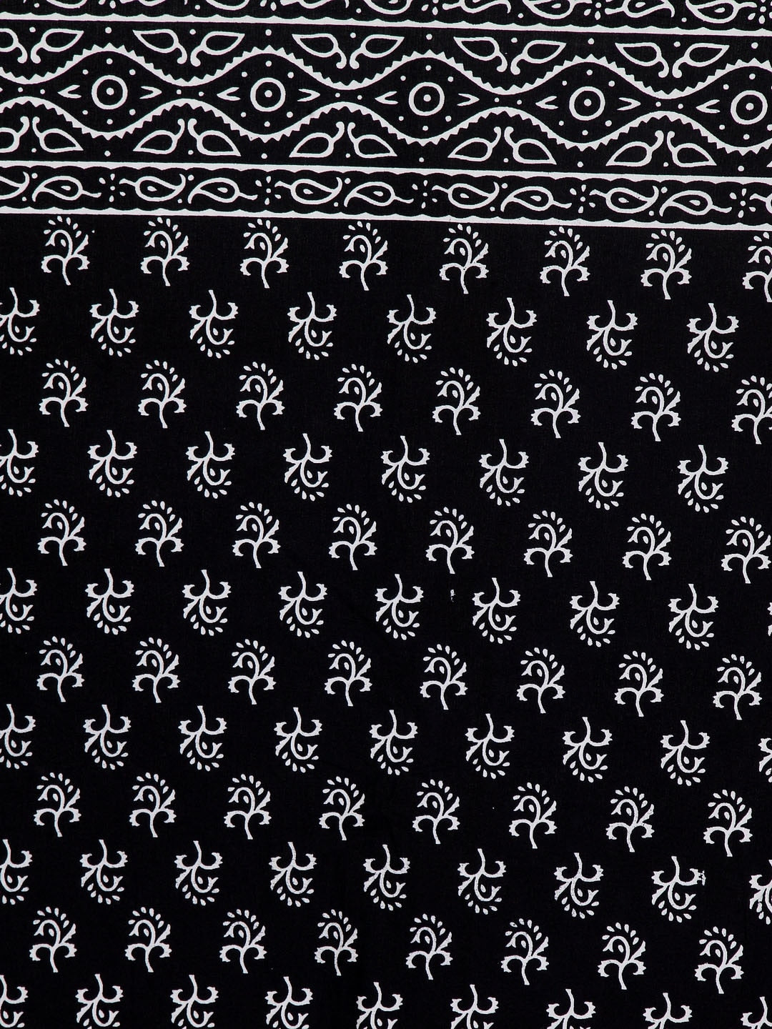 Rajasthan Decor Black & White Ethnic Motifs 144 TC Cotton 1 Queen Bedsheet with 2 Pillow Covers