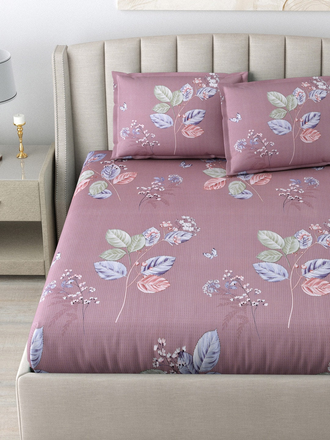 DREAM WEAVERZ 220 TC Pink & Blue Floral Glazed Cotton King Bedsheet with 2 Pillow Covers