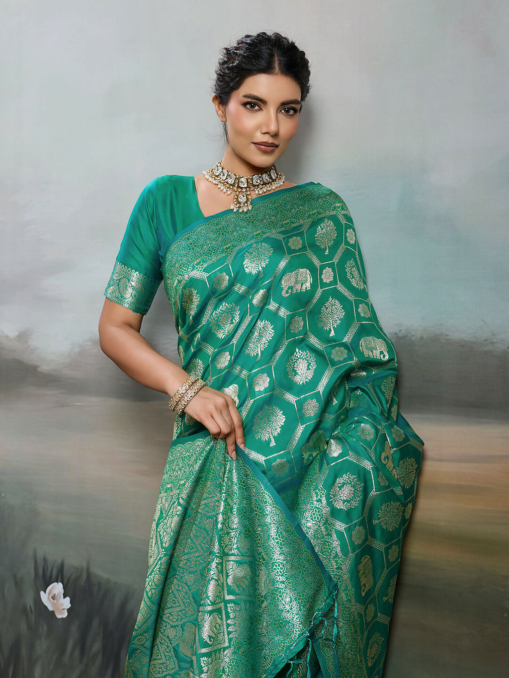 Shree Shyam Fashion Rama Green Silk Blend Saree - Distacart