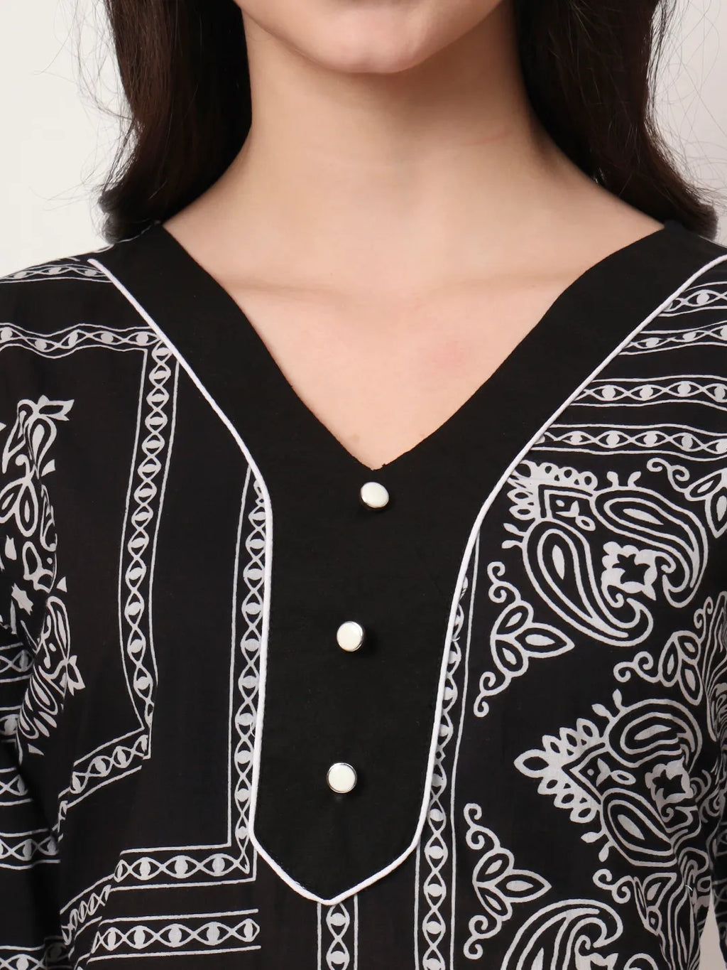 Yufta Black Cotton Straight Kurta Set - Distacart
