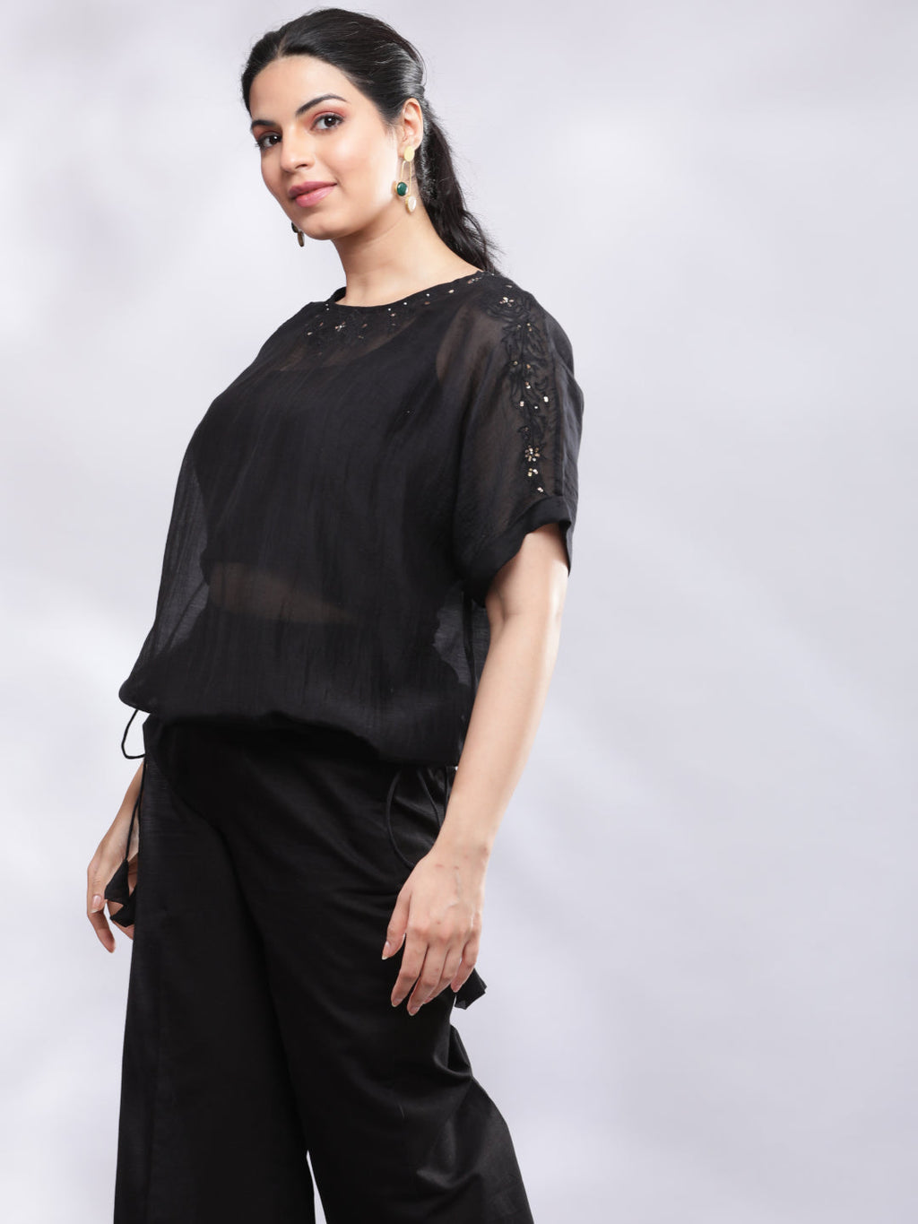 BohoJazz Black Linen Cropped Trousers with Flare - Distacart