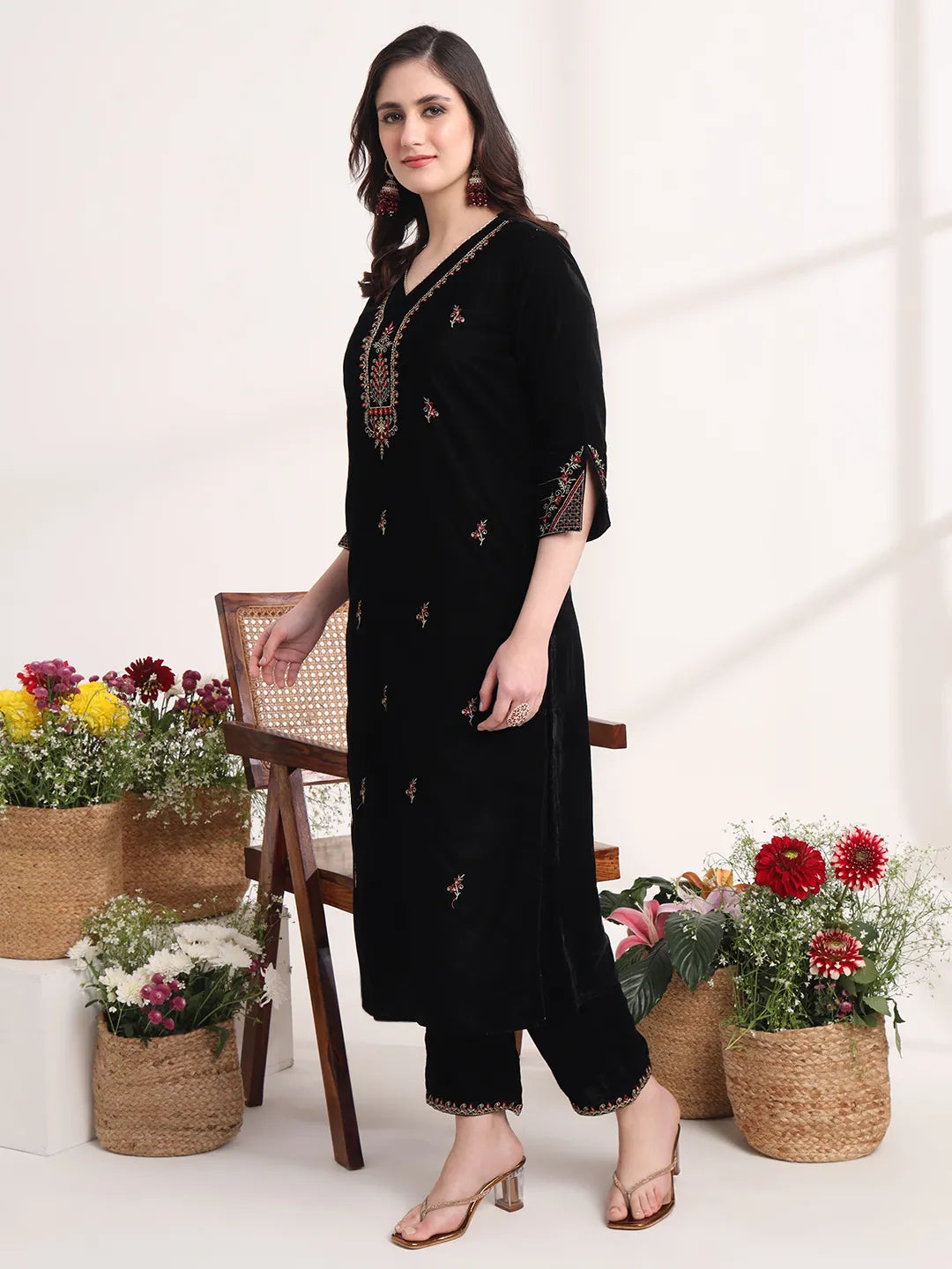 Yufta Black Straight Embroidery Kurta And Trouser With Dupatta Set - Distacart