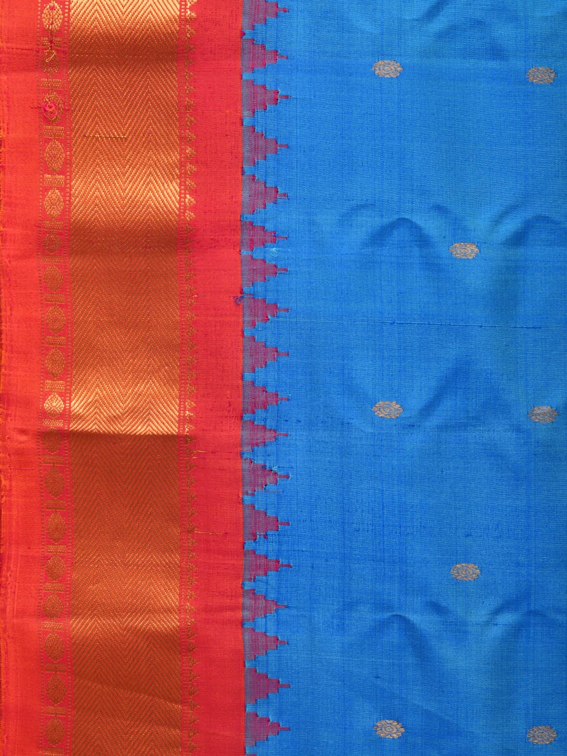 Blue and Red Gadwal Silk Handloom Saree with Mango Pallu Design - Global Threads