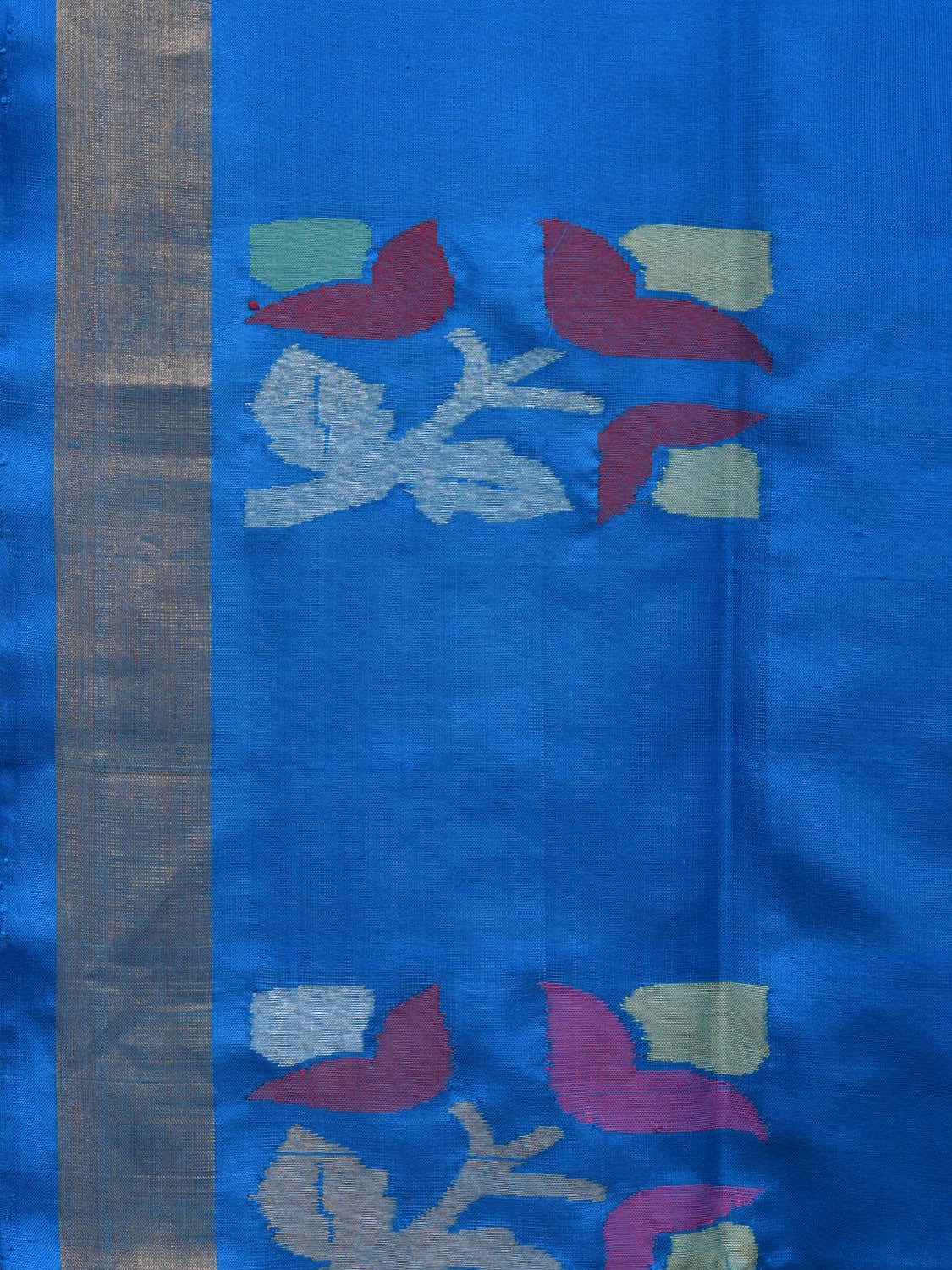Blue Uppada Silk Handloom Saree with Border and Pallu Buta Design - Global Threads