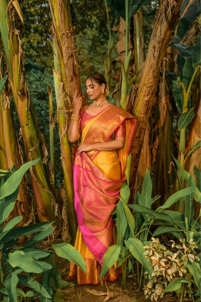 Jyoti Fashion Women's Yellow Kanjivaram Silk Zari Woven Saree with Blouse