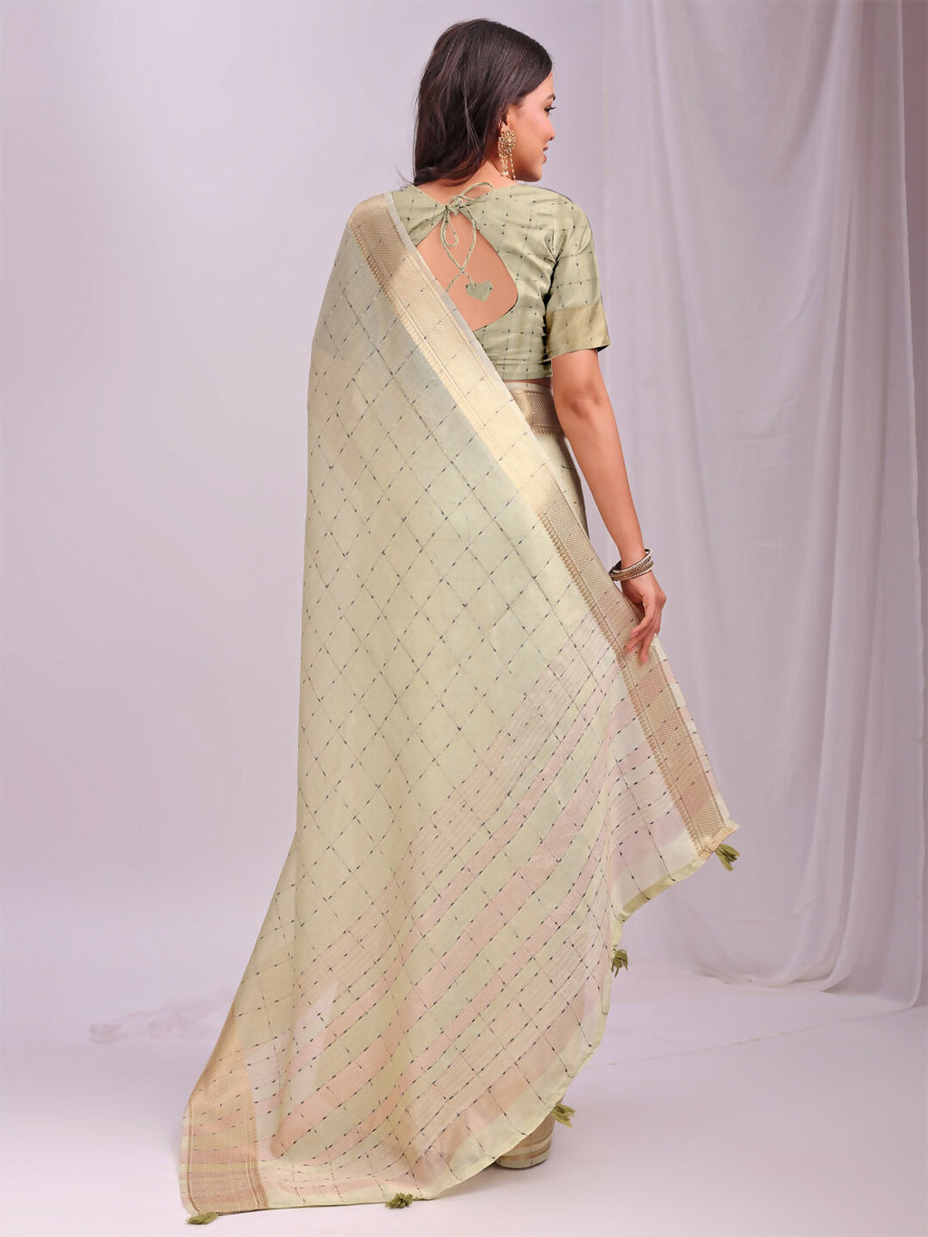 Shree Shyam Fashion Organza Light Green Saree - Distacart