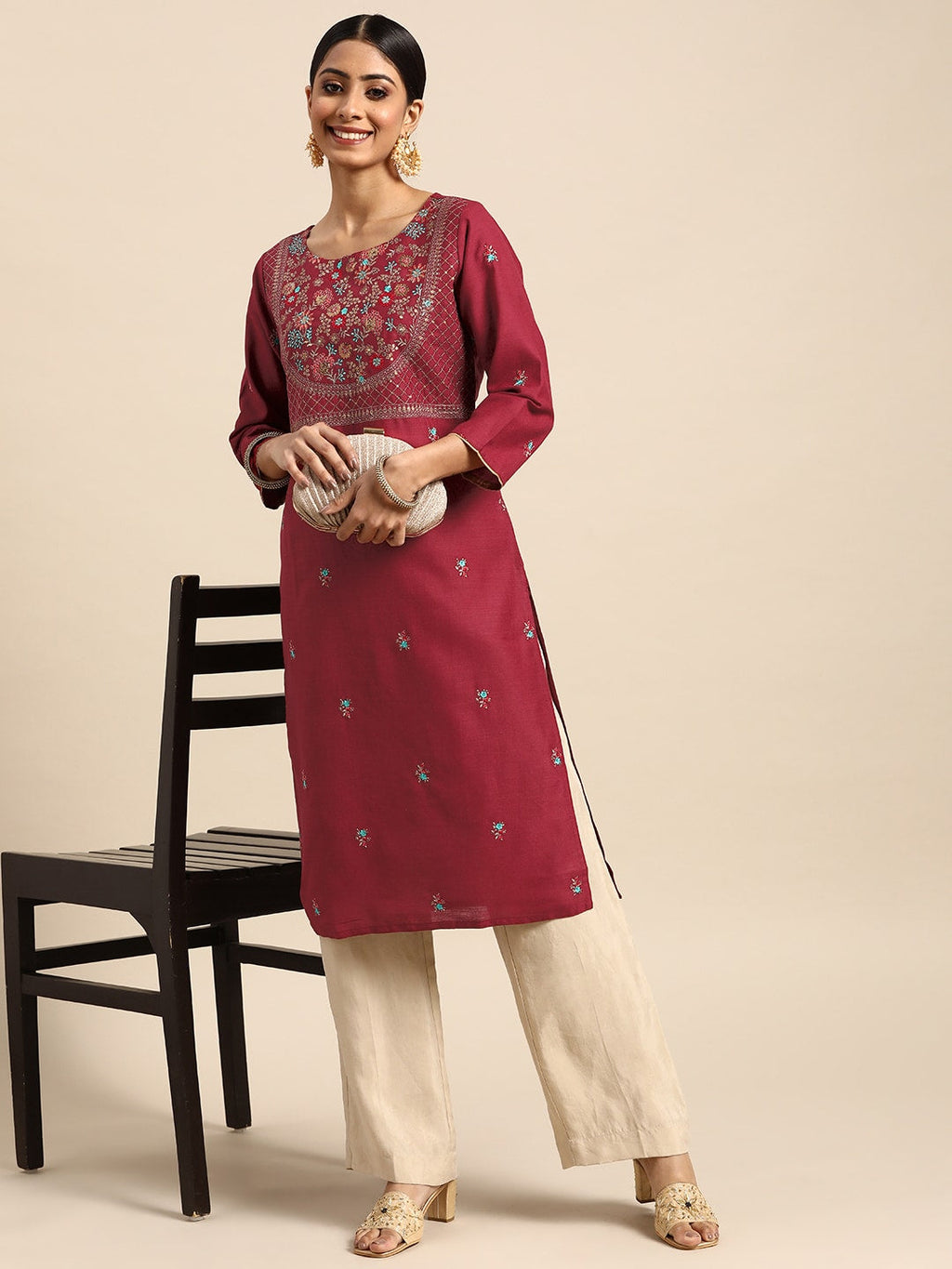 Sangria Women Red Yoke Design Sequined Kurta