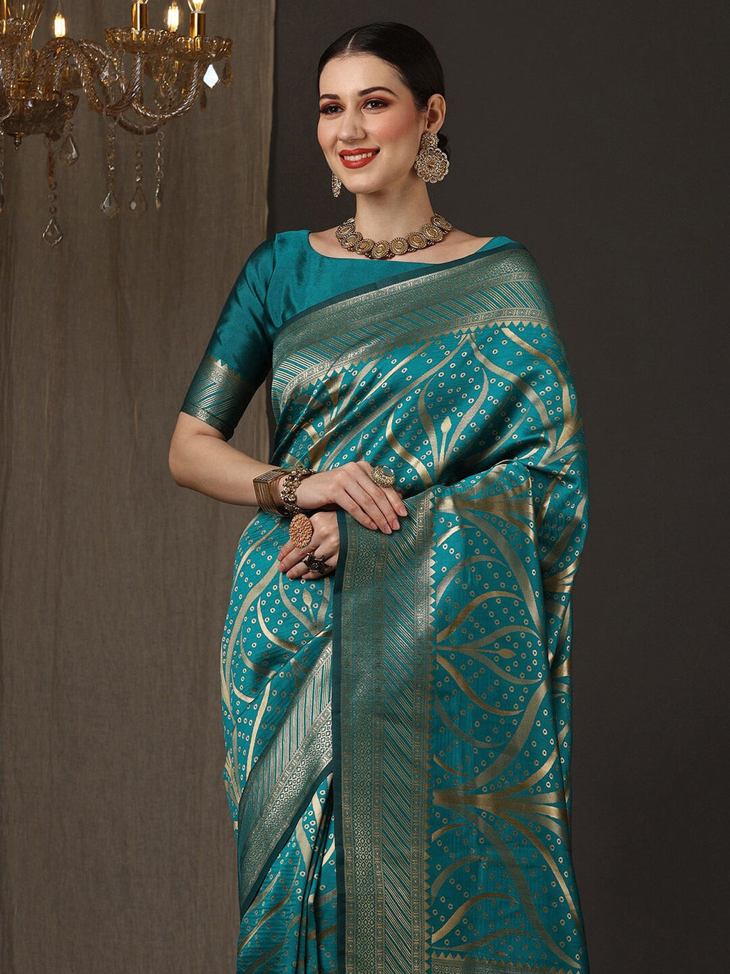 Saree Mall Woven Design Zari Silk Blend Banarasi Saree