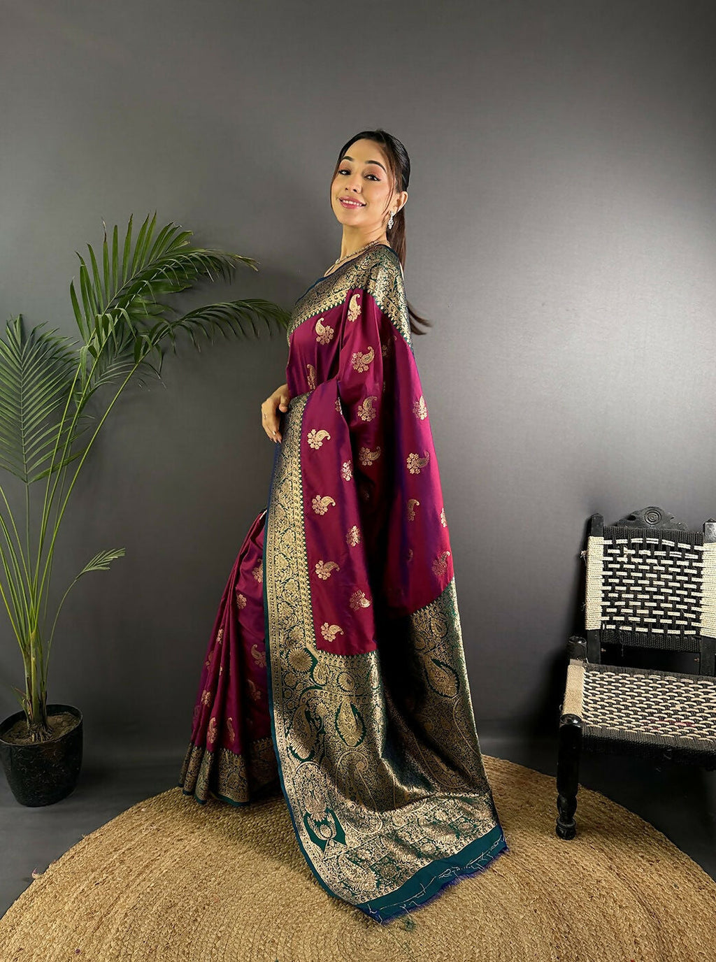 Joban Fashion Banarasi Rani Pink Woven Butti Soft Silk Saree - Distacart