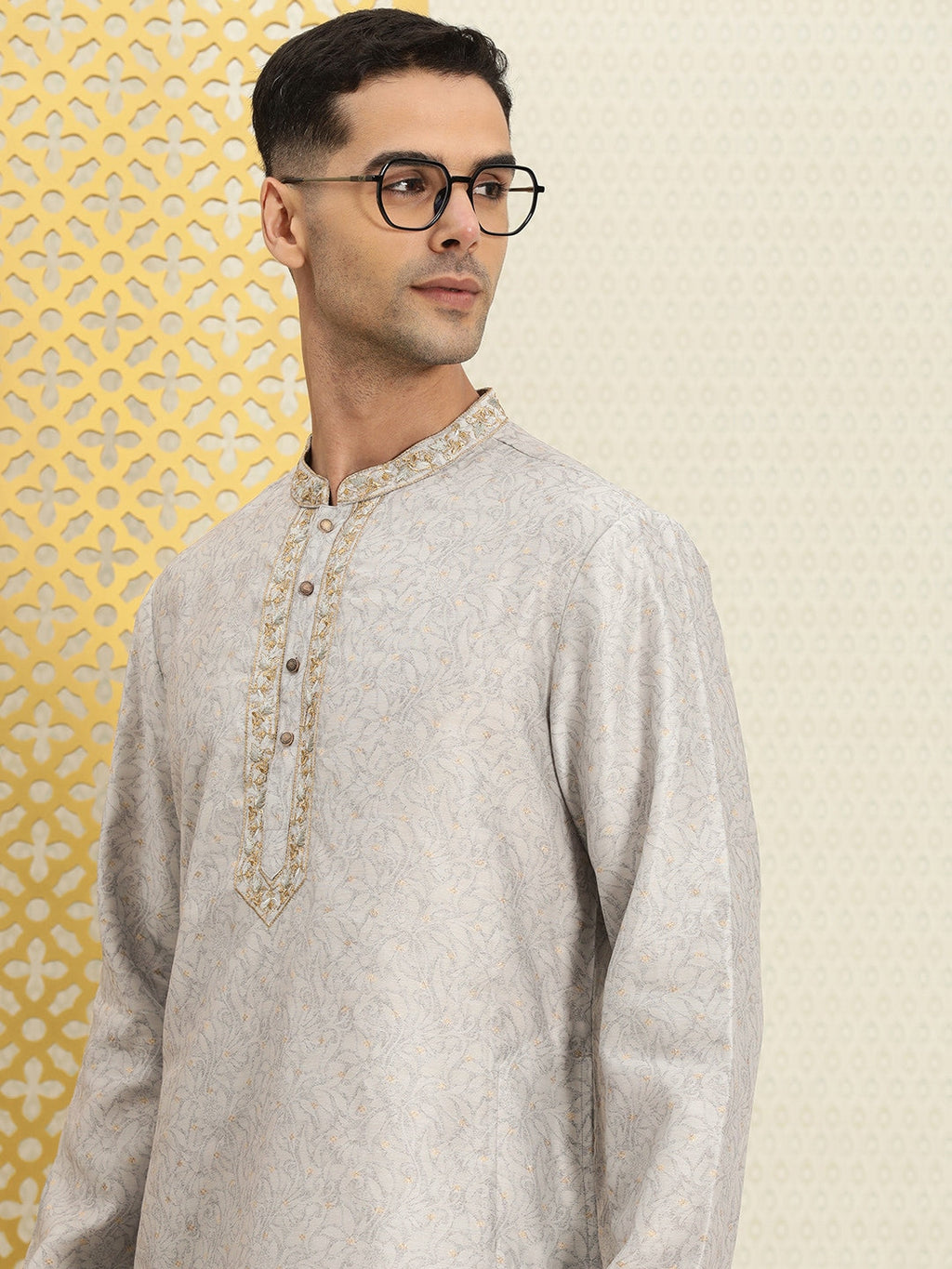 House of Pataudi Men Floral Printed Mandarin Collar Jashn Kurta
