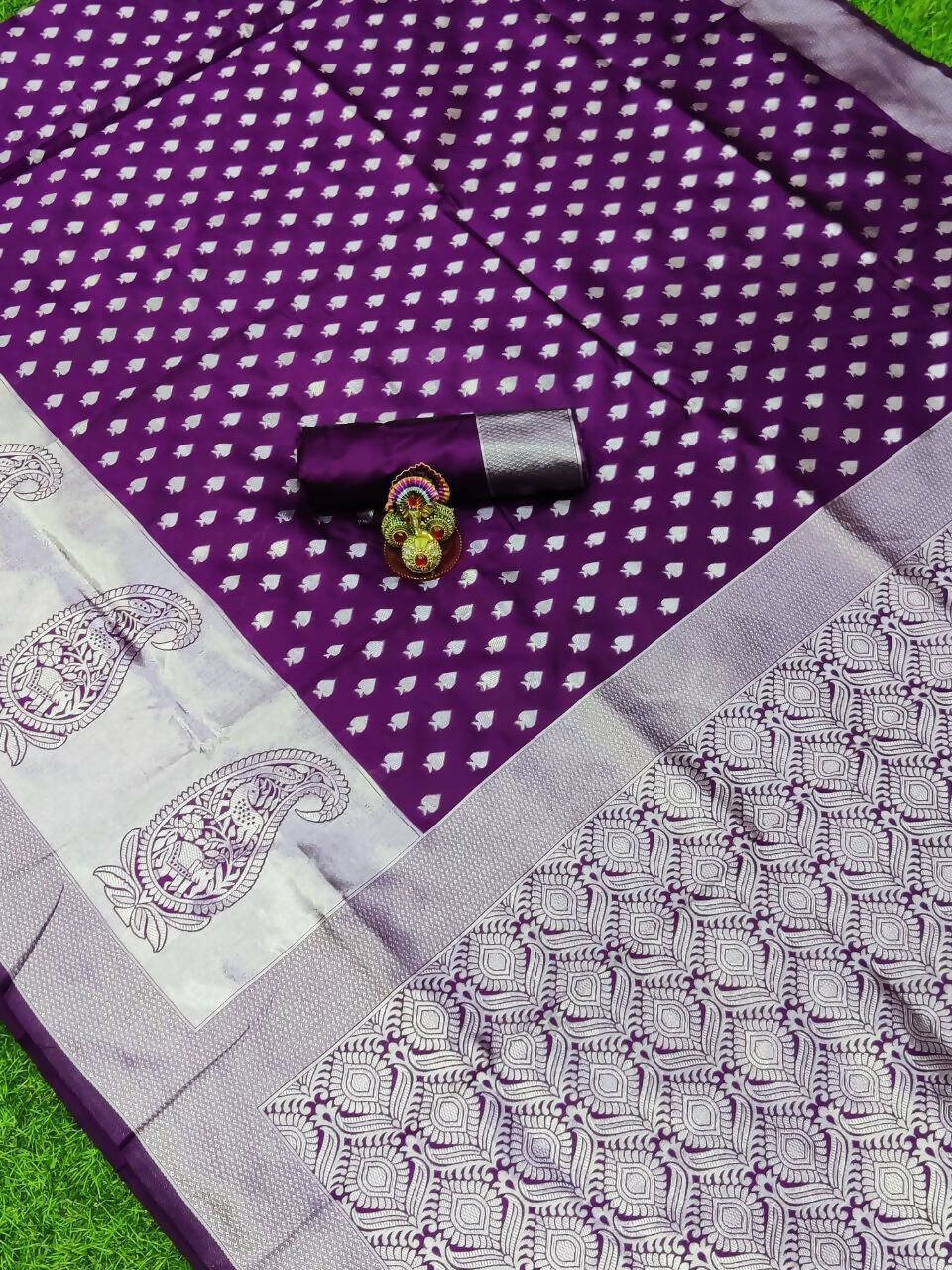 DEIANA'S Beautiful Designer Golden zari Soft Lichi Silk Saree - Wine