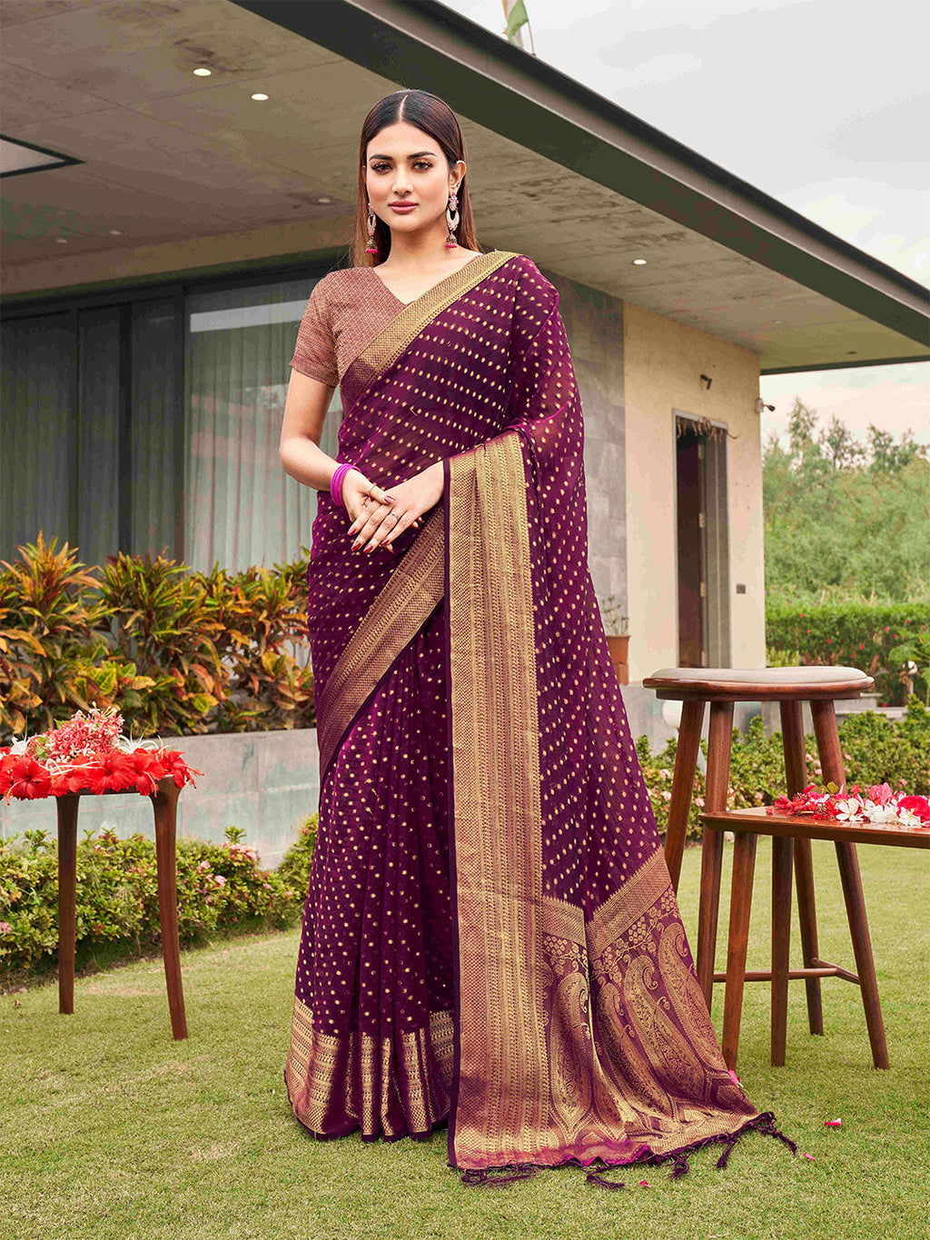 Tikhi Imli Embellished Zari Art Silk Saree - Distacart