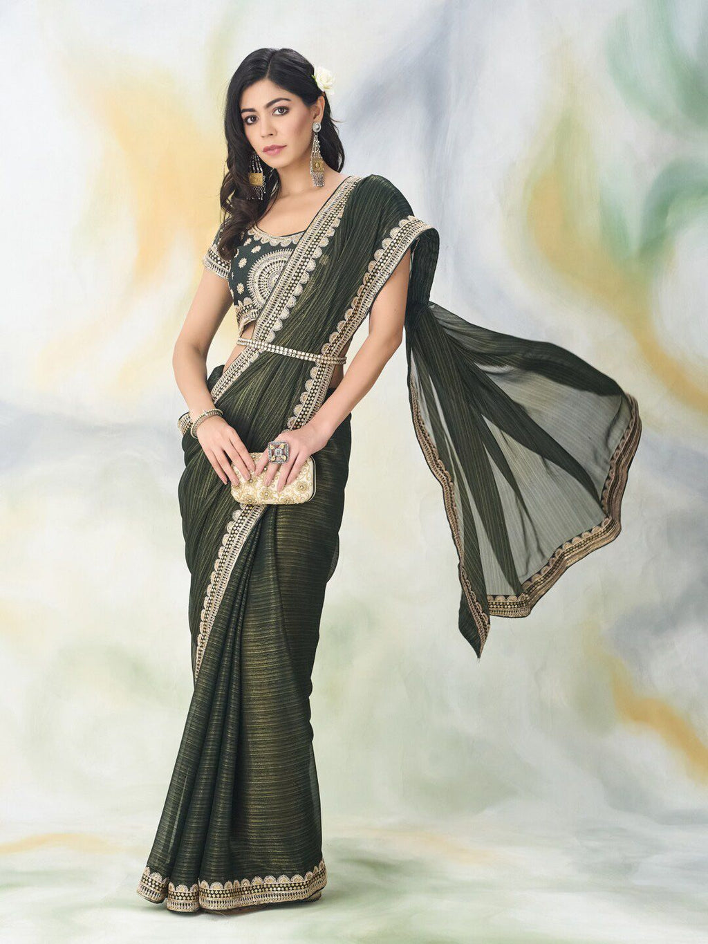 kasee Floral Embroidered Saree - Distacart