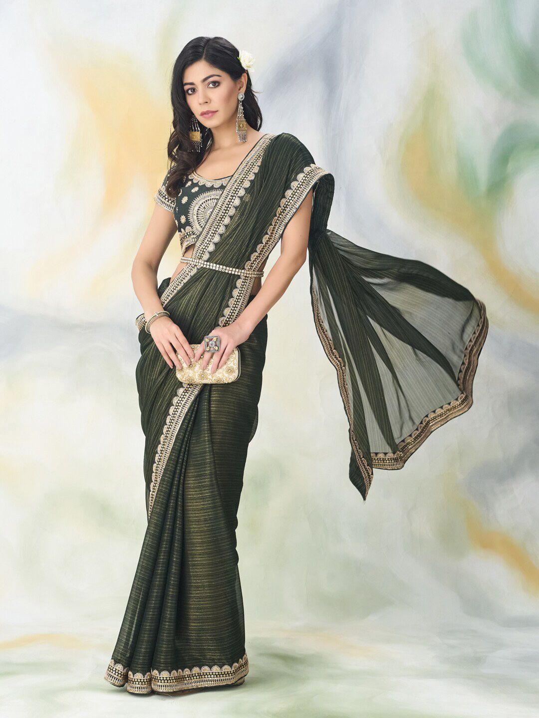 kasee Floral Embroidered Saree - Distacart