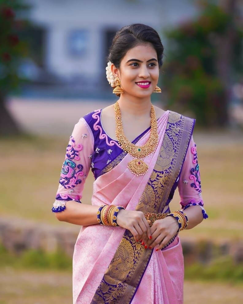 DEIANA'S Beautiful Designer Golden zari Soft Lichi Silk Saree - Pink