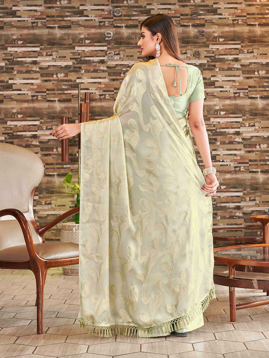 Tikhi Imli Embellished Jacquard Satin Ready to Wear Saree - Distacart