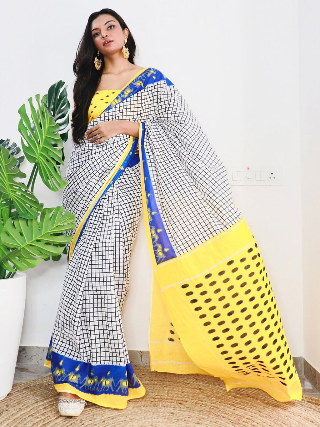 Saree Mall Checked Pure Cotton Bagh Sarees - Distacart