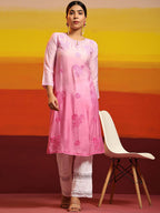 HOUSE OF KARI Floral Chikankari Embroidered Kurta