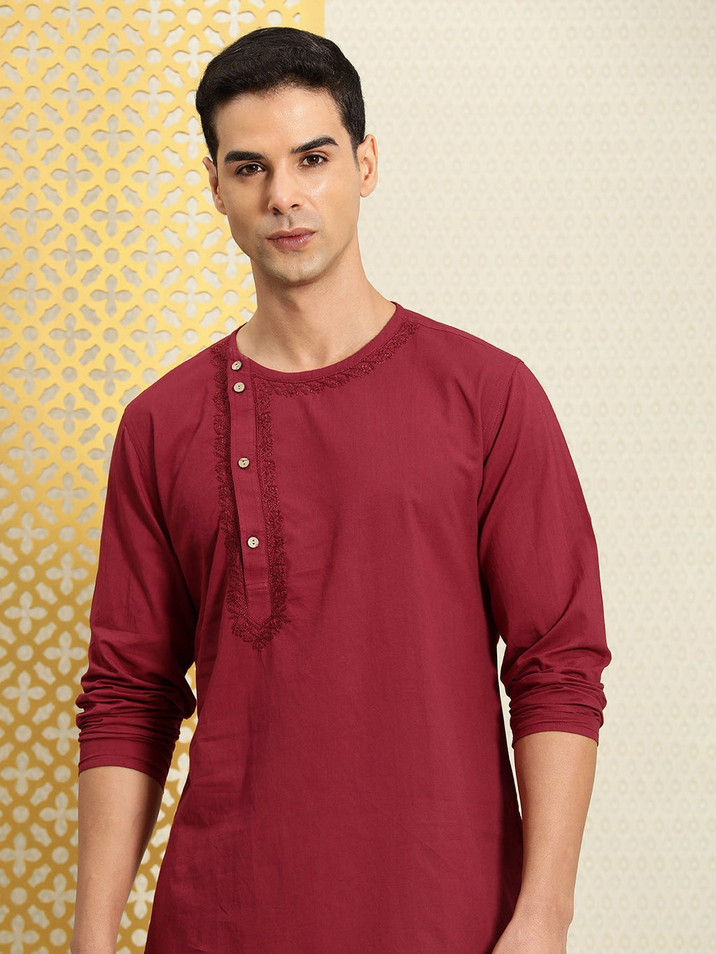 House of Pataudi Jashn Floral Embroidered Yoke Design Thread Work Angrakha Kurta