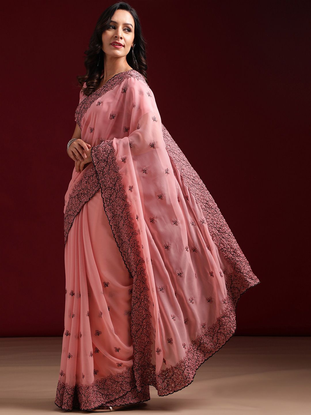 kasee Floral Embroidered Saree - Distacart