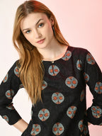 Myshka Women's Black Printed Top