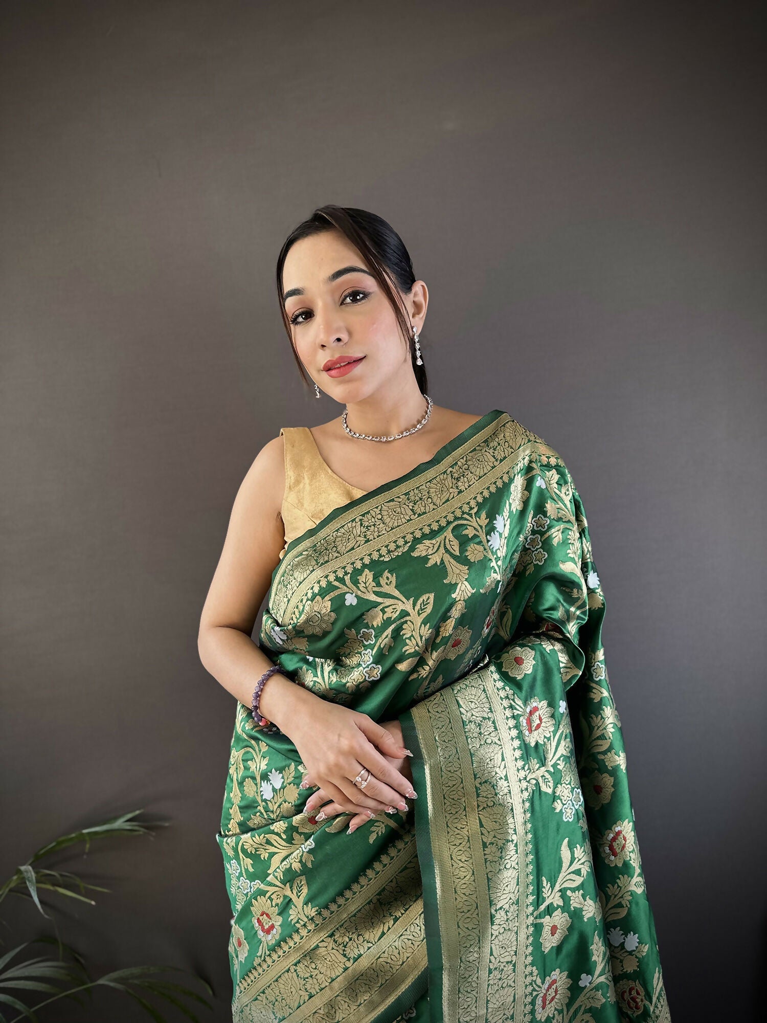 Joban Fashion Green Floral & Ethnic Motifs Design Soft Silk Meenakari Banarasi Saree - Distacart