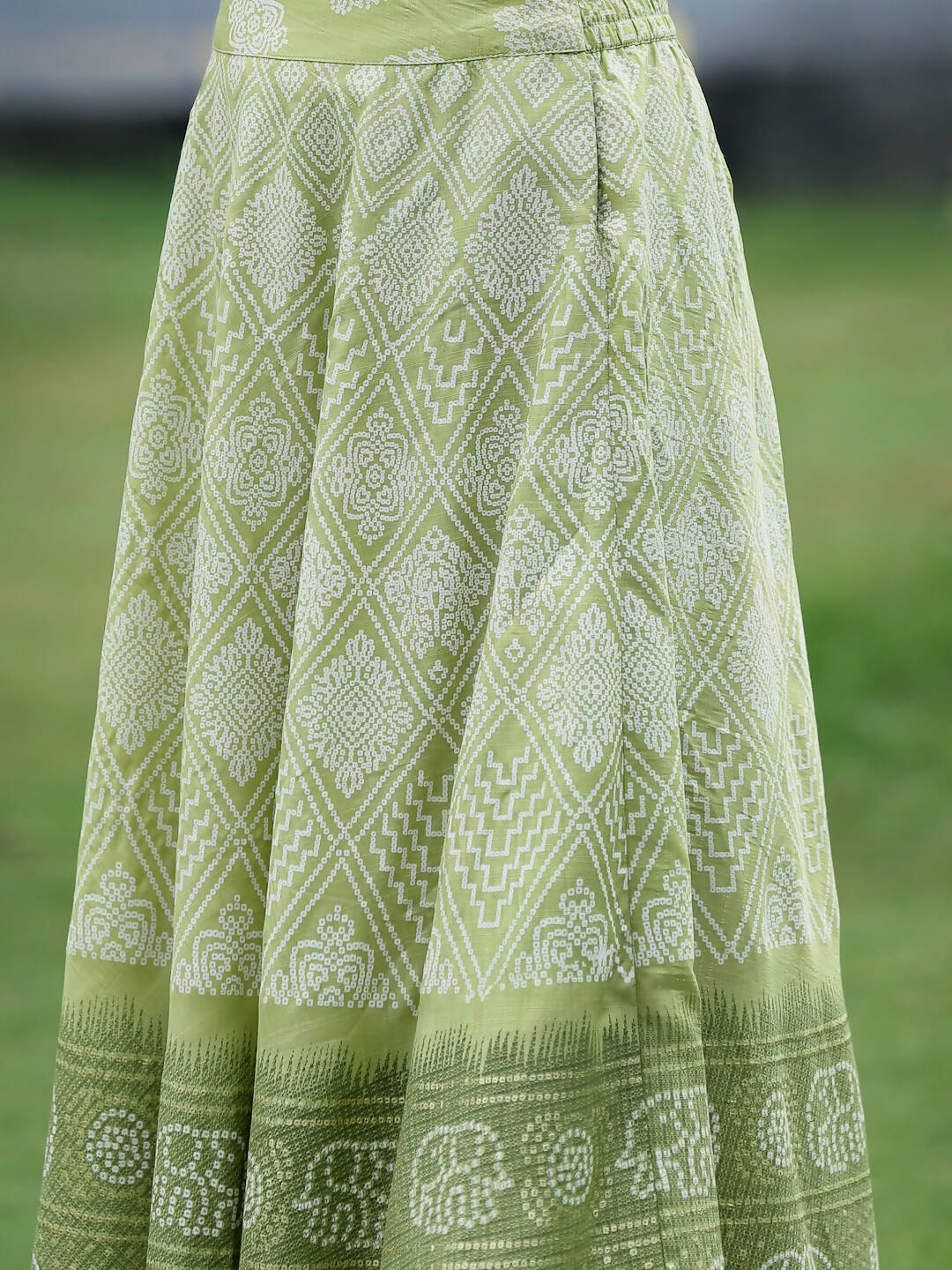 Juniper Green Santoon Slub Festive Foil Print Straight Lehnga Choli Set For Women - Distacart