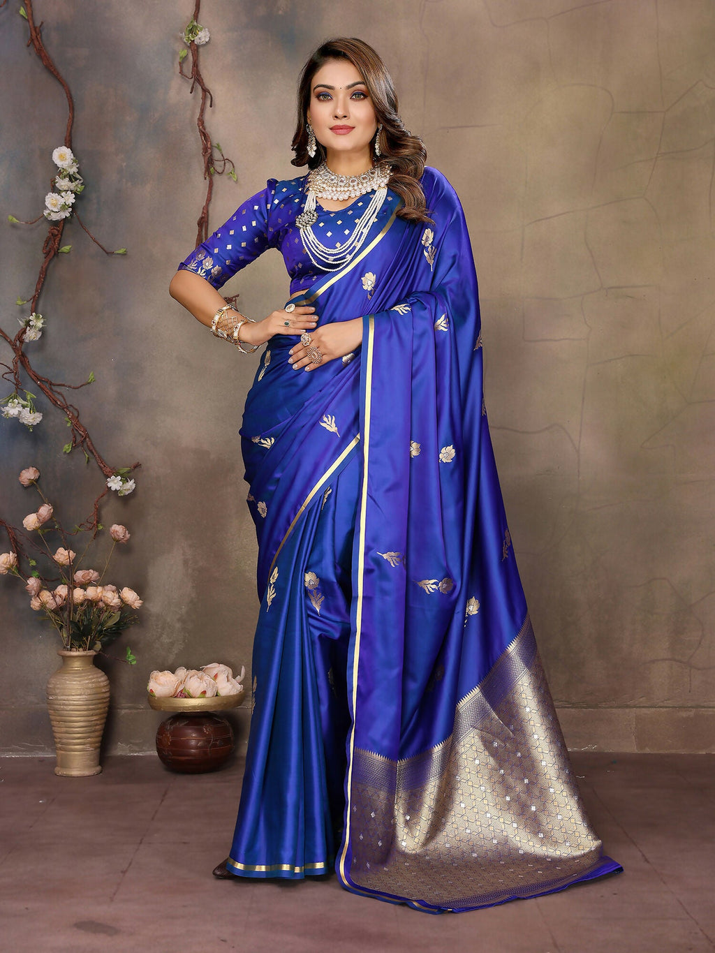 Joban Fashion Royal Blue Floral & Botanical Motifs Satin Silk Banarasi Silk Saree - Distacart