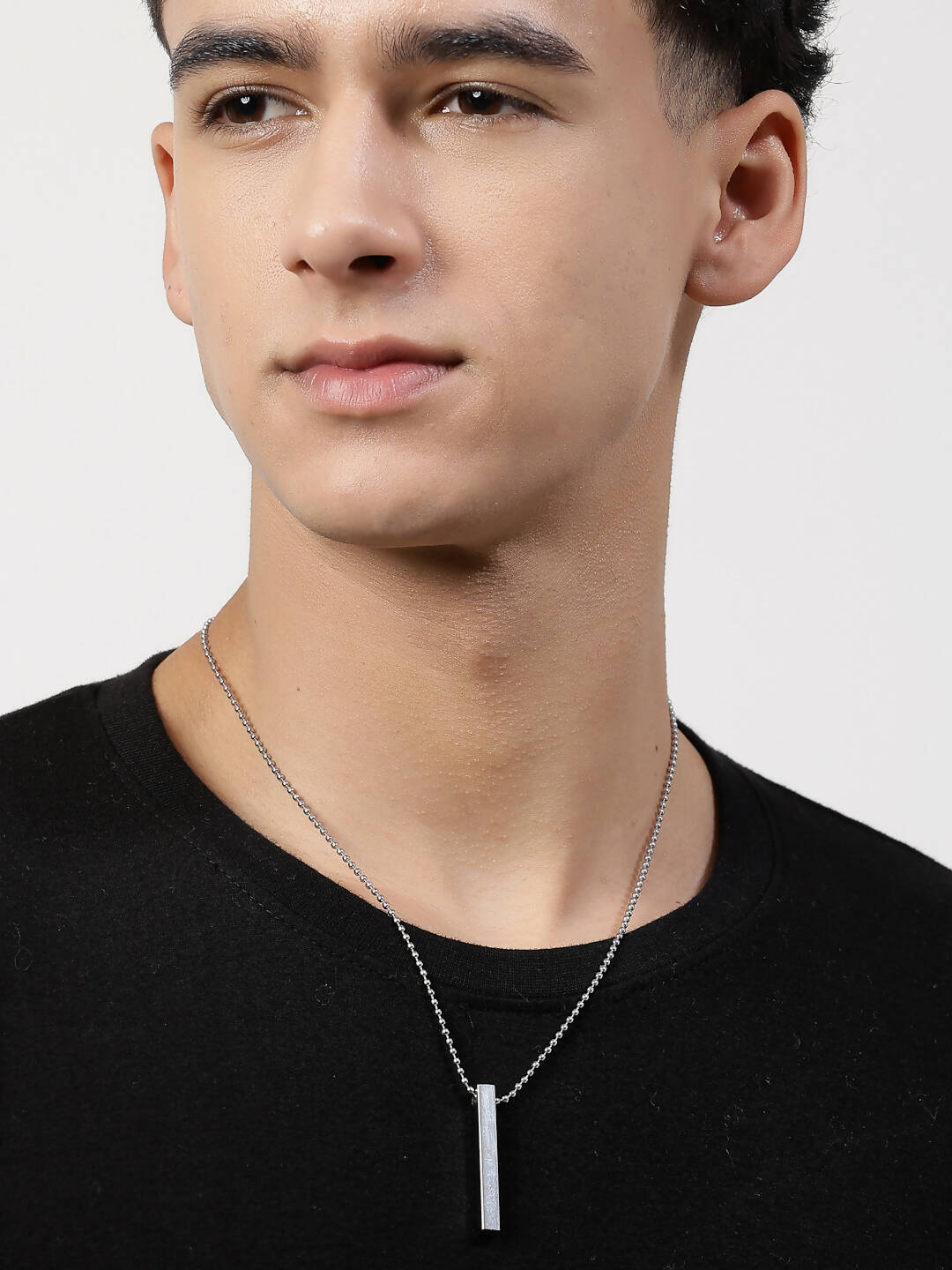 NVR Men's Silver Rhodium Plated Bar Pendant & Chain