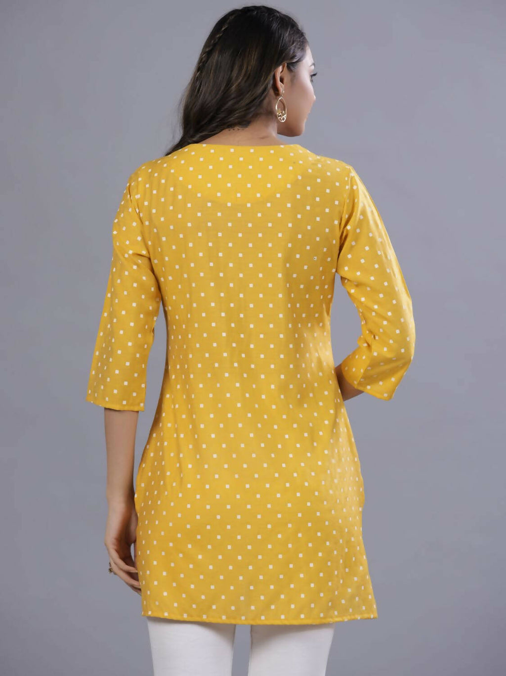 Juniper Women Yellow Muslin Printed High-Low Straight Tunic With Embroidered Yoke