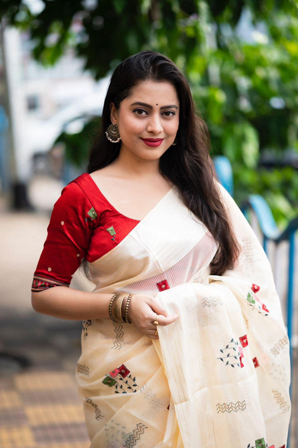 Cream Silk Blend Ethnic Motifs Saree with Unstitched Blouse - A2M - Distacart